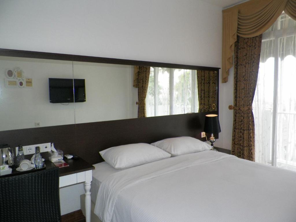 The Victoria Guesthouse Bandung Kamer foto